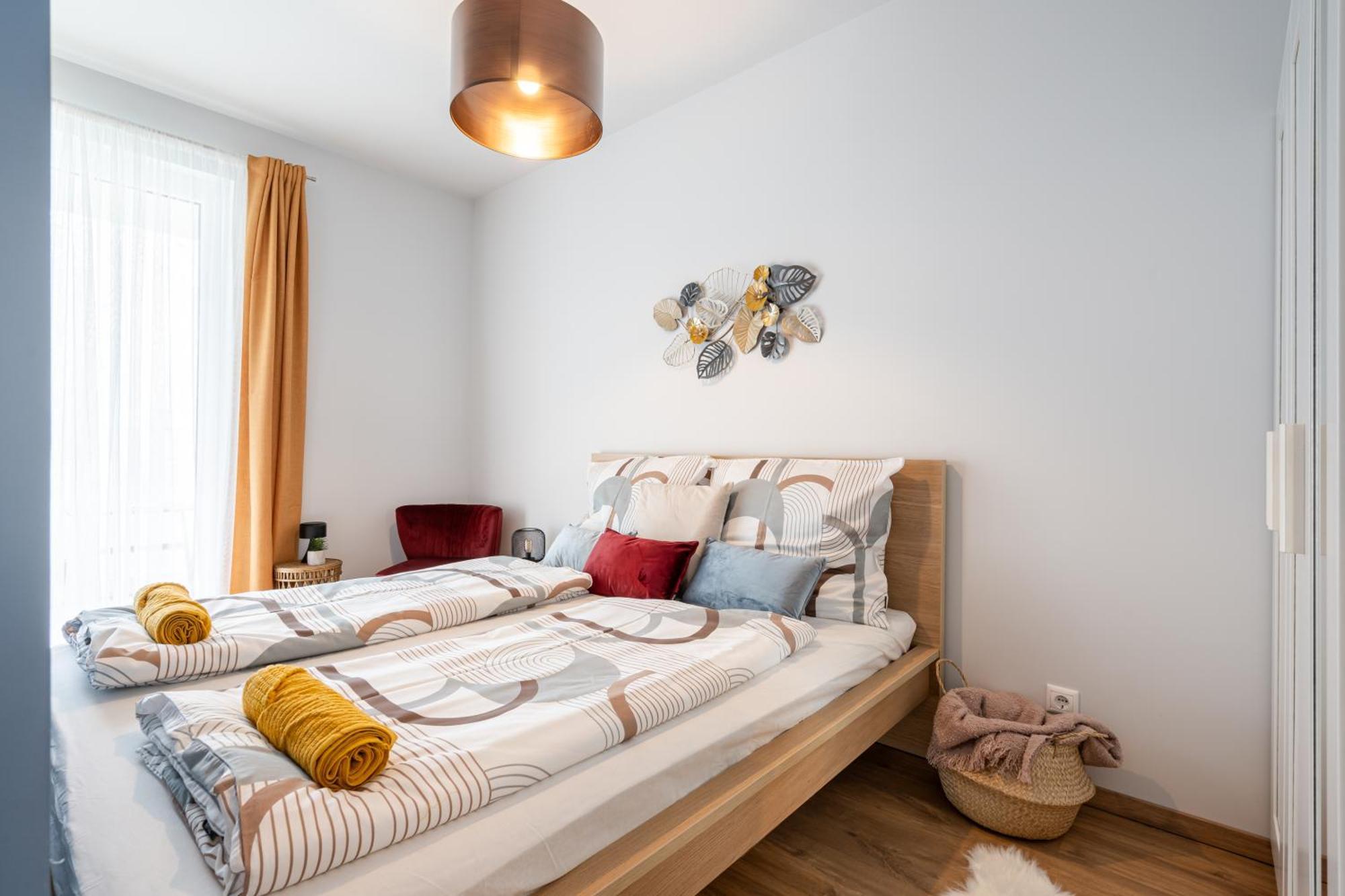 Blooming Budapest Apartment With Free Underground Parking Ngoại thất bức ảnh